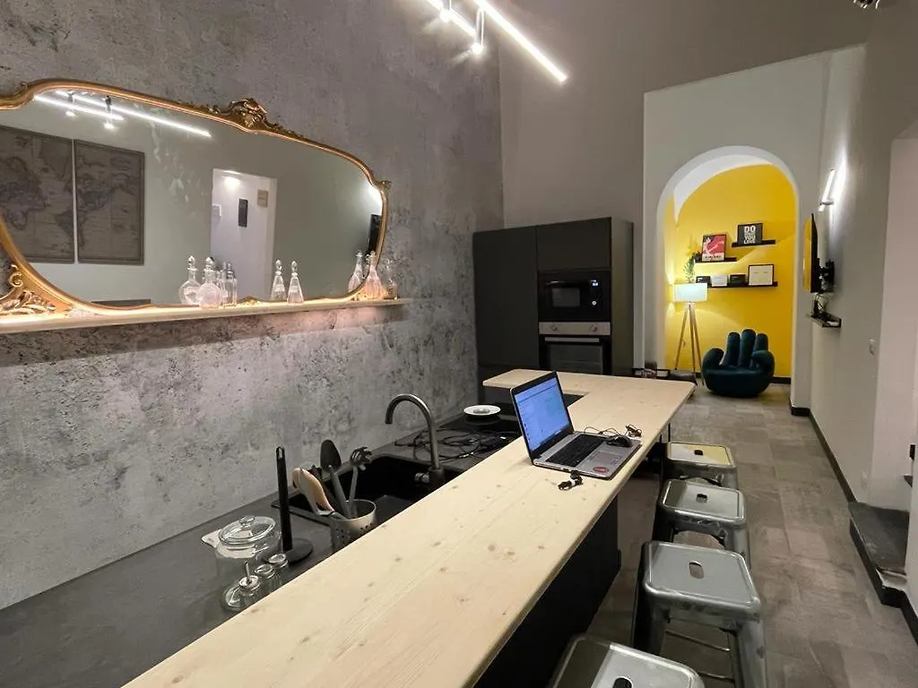 Happy Family Apartments Sauli Genoa Italy
