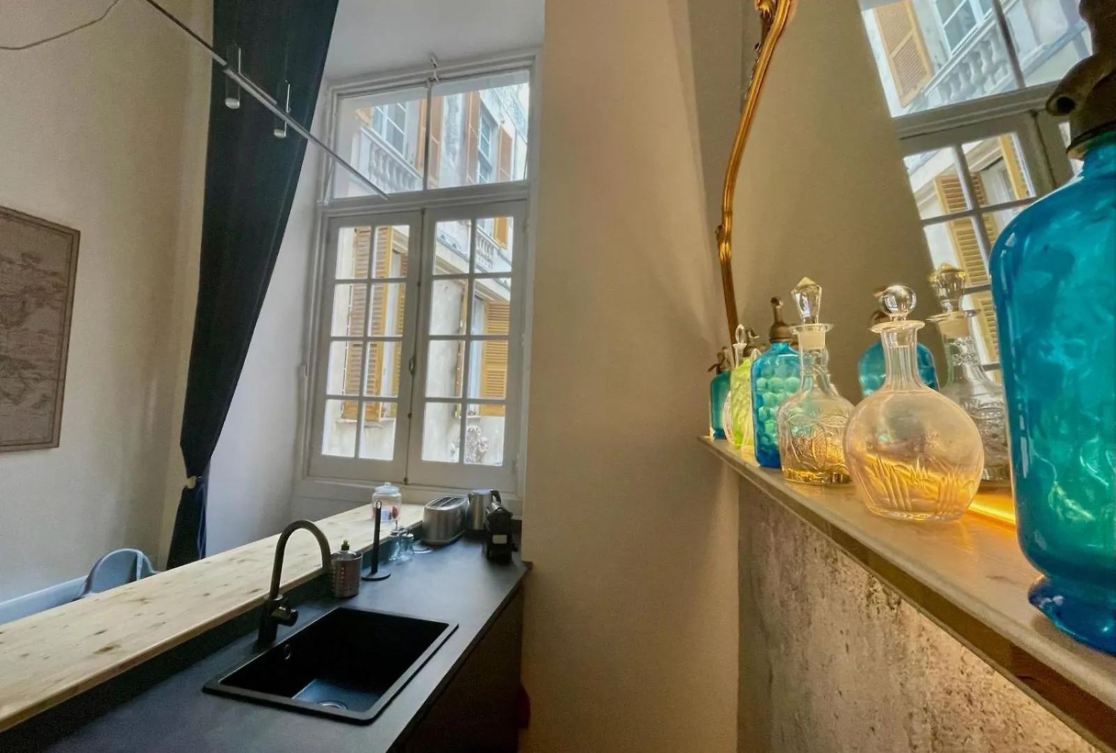 Happy Family Apartments Sauli Genoa 0*,  Italy